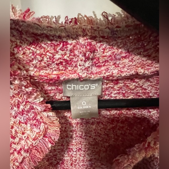 Chico’s Textured Pink Fringe Jacket – Size 0 (Fits Like a Small) - Picture 3 of 3